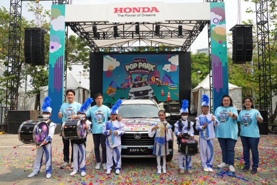 KESERUAN DI ARENA BERMAIN KELUARGA ALL NEW BR-V POP PARK 